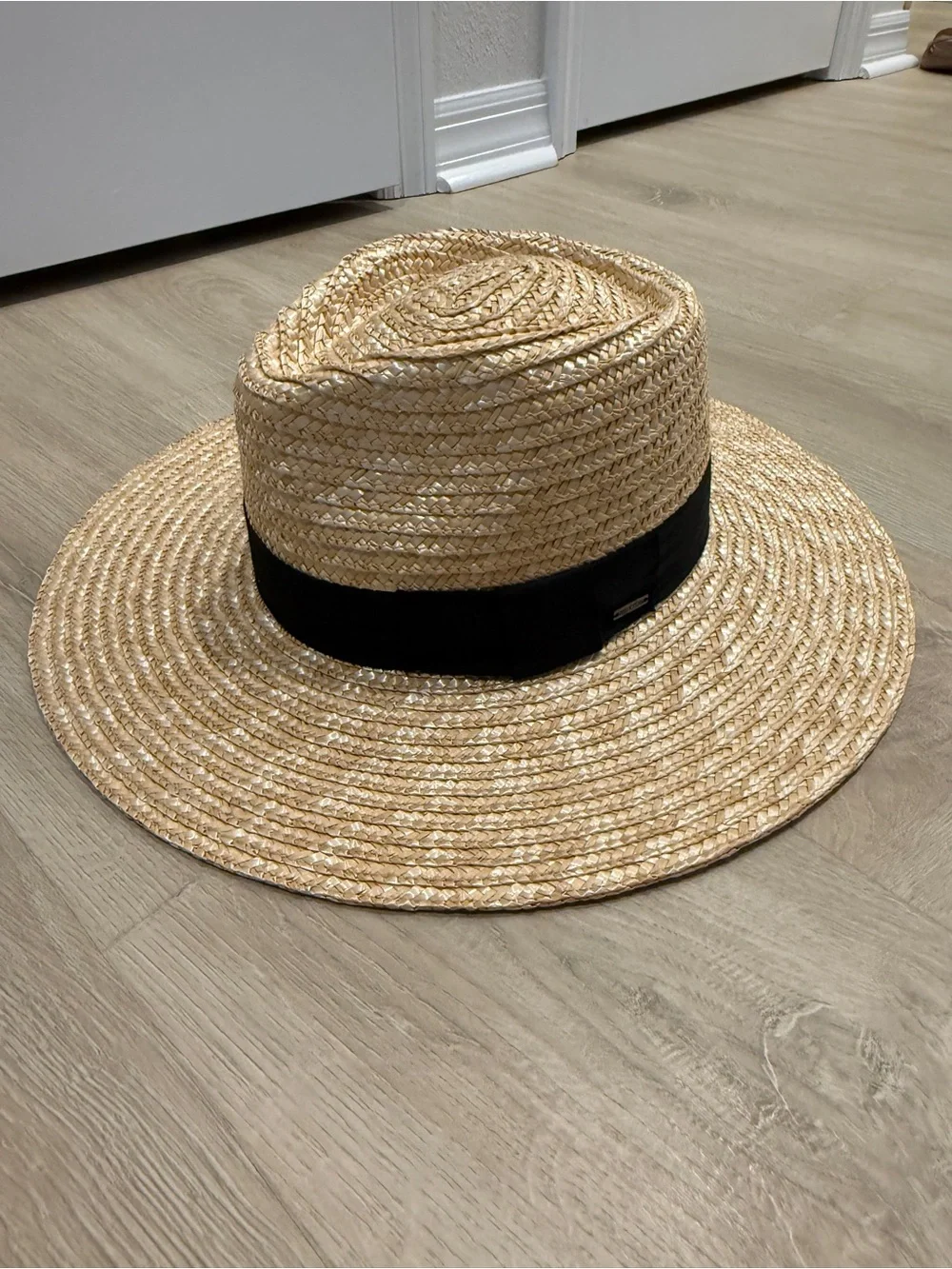 BRIXTON CLASSICS JOANNA HAT Unbranded Natural Straw Panama Hat with Black Band